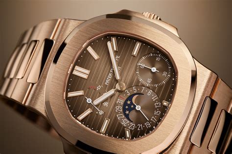 patek philippe nautilus gold gebraucht|Patek Philippe Nautilus price list.